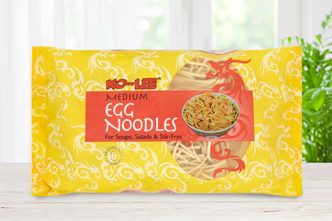 KO Lee Medium Egg Noodles 375g