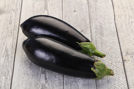 Large Aubergine Each (Approx. 300g - 400g)