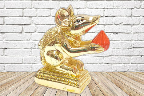 Decorative mouse with modak